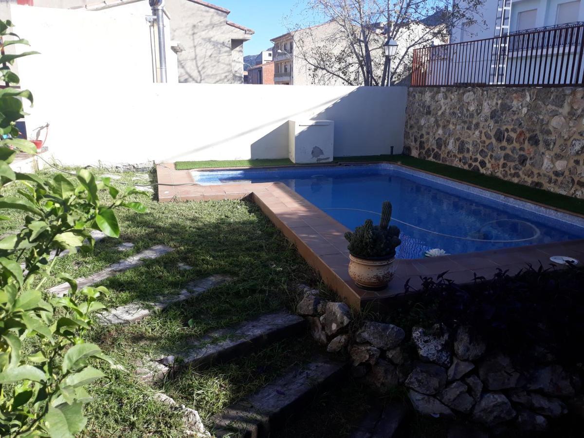 הוילה Montichelvo Casa Del Pueblo מראה חיצוני תמונה